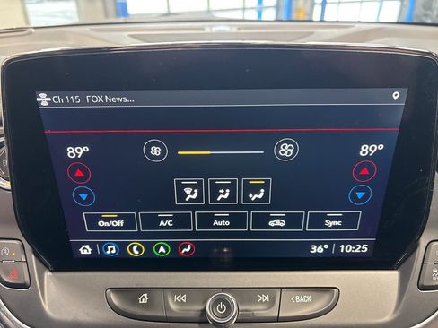 Used 2024 Chevrolet Blazer RS w/ Enhanced Convenience Package image 19