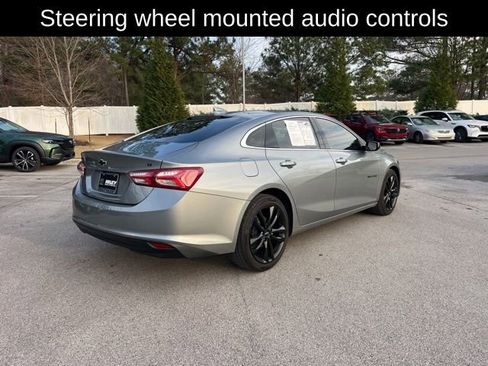 Used 2023 Chevrolet Malibu LT w/ Sport Edition image 9