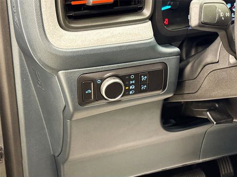 Used 2023 Ford Maverick XLT image 10