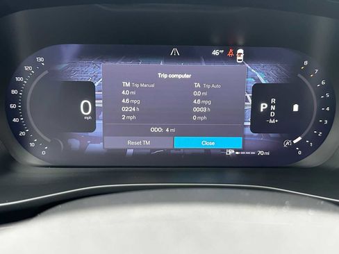 New 2026 Volvo XC40 B5 Plus w/ Protection Package Premier image 25