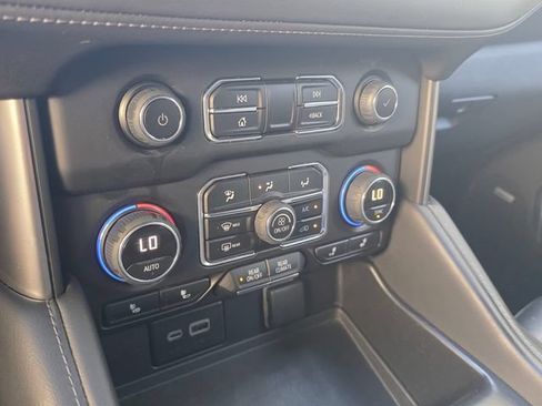 Used 2024 Chevrolet Tahoe LT AWD/4WD image 26