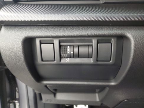 Used 2025 Subaru Crosstrek 2.5i Sport w/ Crosstrek Mirror Package image 29