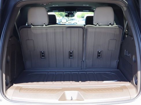 New 2026 GMC Yukon Elevation w/ LPO, Floor Liner Package image 22