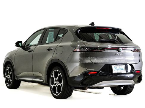 Used 2024 Alfa Romeo Tonale Ti w/ Active Assist Package AWD/4WD image 9