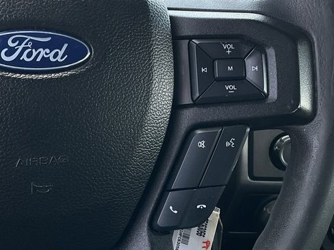 Used 2017 Ford F150 XLT w/ Trailer Tow Package image 28