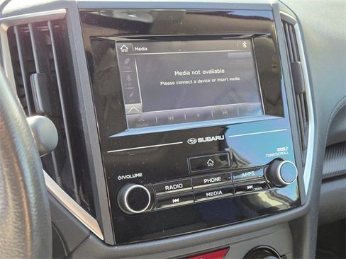 Used 2018 Subaru Crosstrek 2.0i Premium image 21