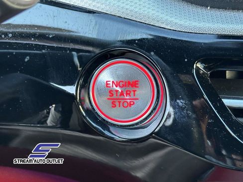 Used 2025 Acura MDX A-Spec image 29