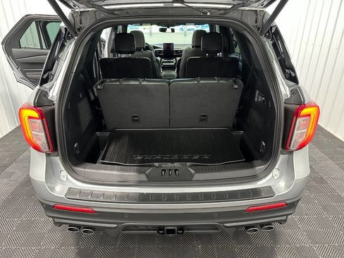 Used 2023 Ford Explorer ST w/ Equipment Group 401A image 9