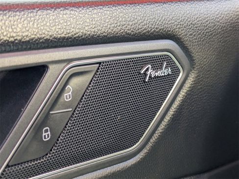 Used 2019 Volkswagen Tiguan SEL Premium R-Line w/ 3rd Row Seat Package image 27