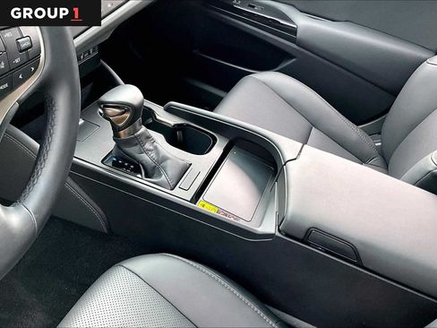 Used 2025 Lexus ES 350 w/ Premium Package FWD image 14