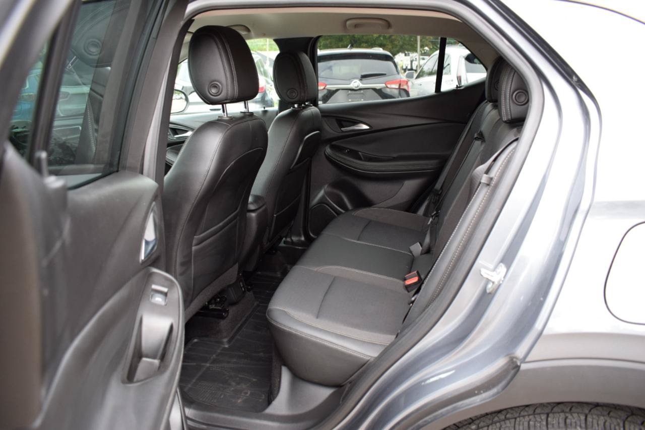 Used 2021 Buick Encore GX Select FWD image 35