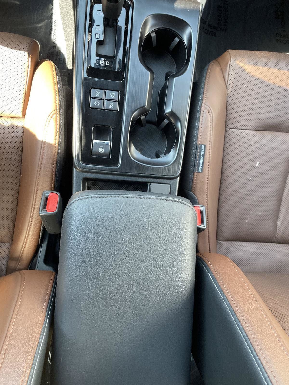 Certified 2026 Subaru Outback Touring AWD/4WD image 11