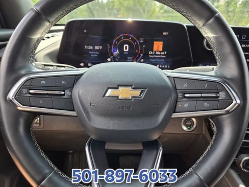 Used 2024 Chevrolet Traverse LT FWD image 22