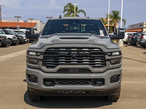 New 2026 RAM 2500 Tradesman AWD/4WD image 9