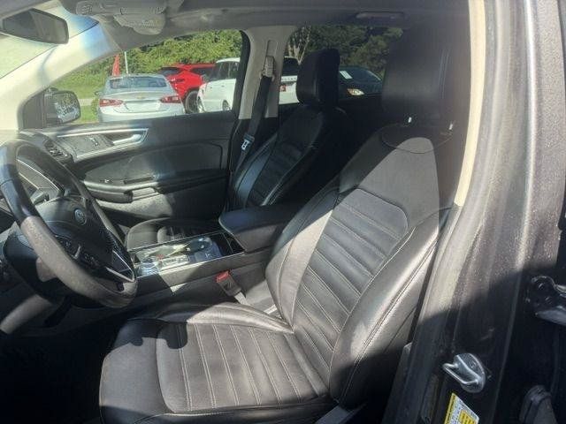 Used 2020 Ford Edge SEL w/ Convenience Package FWD image 15