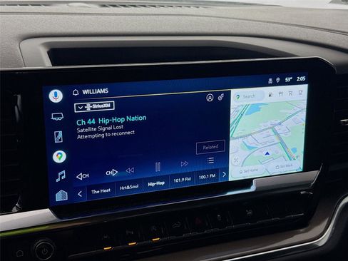 Used 2022 Chevrolet Silverado 1500 High Country w/ High Country Premium Package image 13