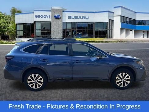 Used 2021 Subaru Outback Premium AWD/4WD image 6