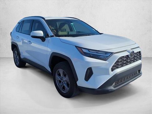 Certified 2023 Toyota RAV4 XLE w/ Convenience Package FWD image 4