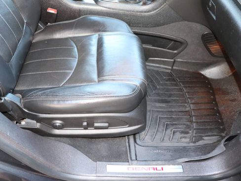 Used 2014 GMC Acadia Denali AWD/4WD image 47