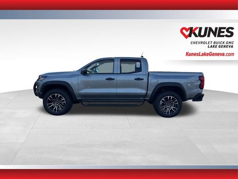 New 2025 Chevrolet Colorado Trail Boss w/ Off-Road Front Bumper Package image 9