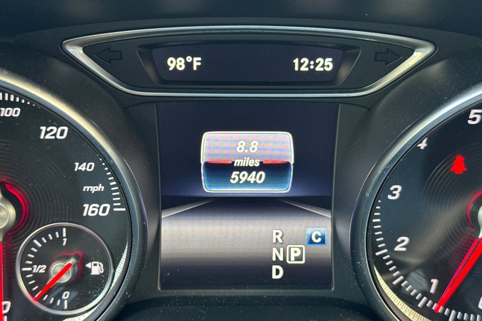 Certified 2020 Mercedes-Benz GLA 250 image 24