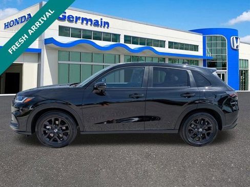 Used 2025 Honda HR-V Sport image 8