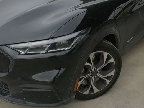 Used 2024 Ford Mustang Mach-E Select w/ Comfort Package Lite image 3