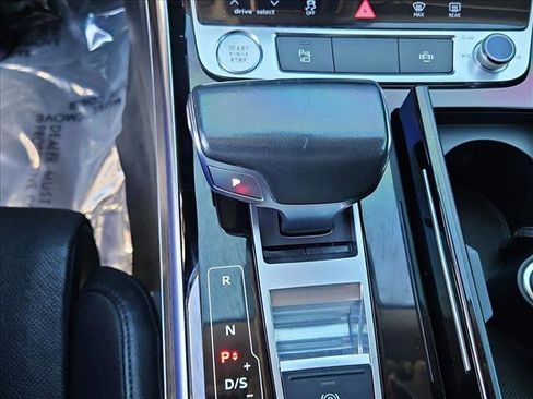 Used 2019 Audi A8 L 3.0T w/ Executive Package AWD/4WD image 12