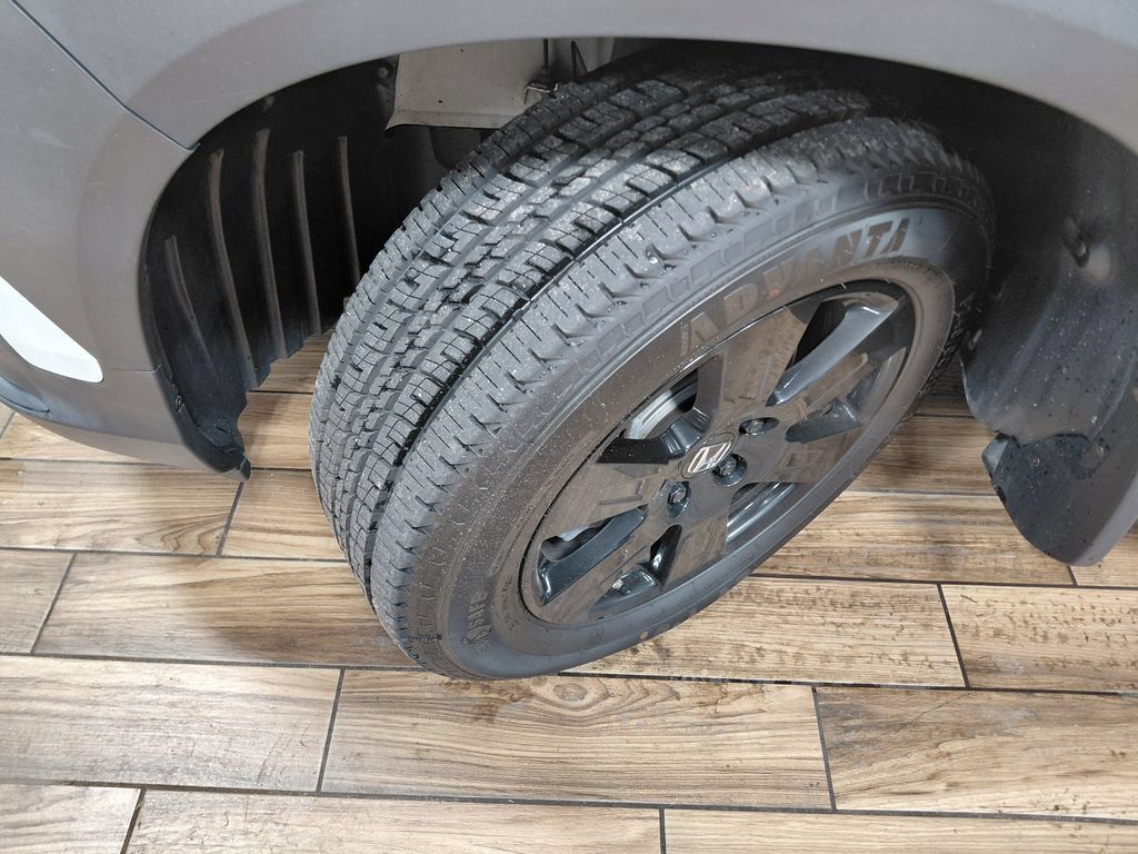 Used 2022 Honda Pilot TrailSport image 32