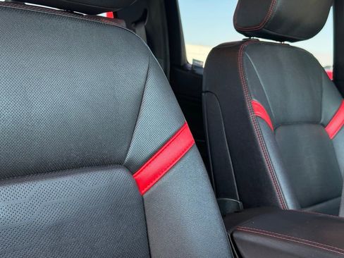 Used 2023 Chevrolet Colorado Z71 w/ Z71 Convenience Package 2 image 38