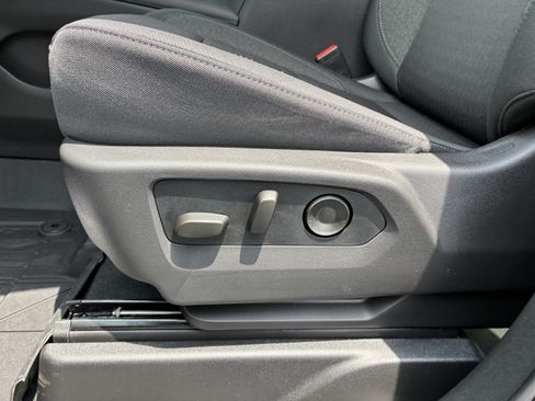 New 2026 Chevrolet Tahoe LS RWD image 25