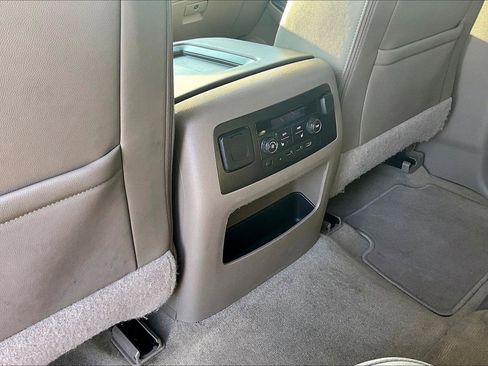 Used 2018 Chevrolet Tahoe LT image 10