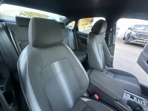 Used 2024 Honda Civic Sport image 32
