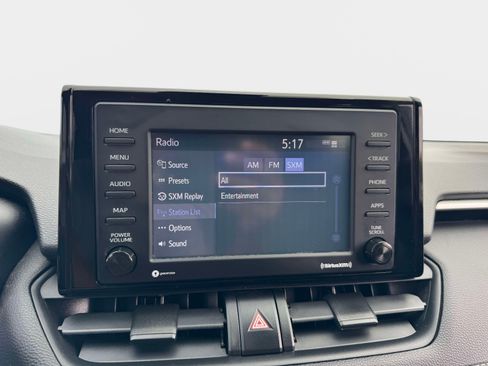 Used 2021 Toyota RAV4 LE AWD/4WD image 24