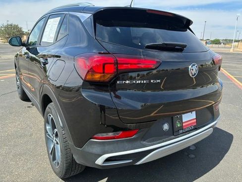 Used 2022 Buick Encore GX Select image 4