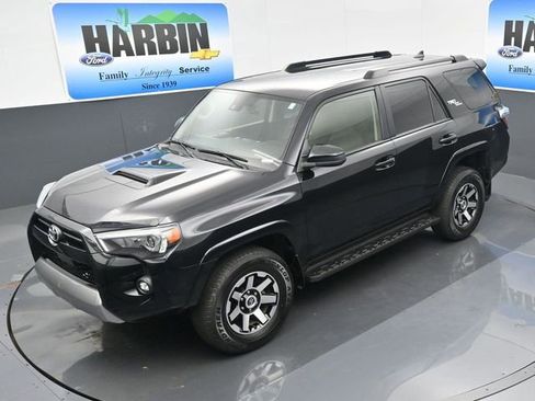 Used 2024 Toyota 4Runner TRD Off-Road image 24