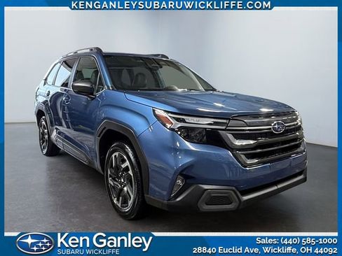 Used 2025 Subaru Forester Limited w/ Popular Package #1 AWD/4WD image 7