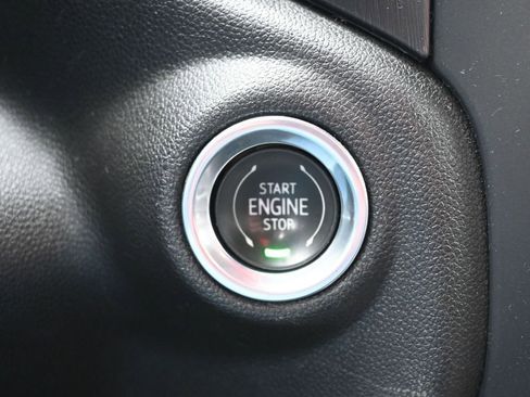 Used 2021 GMC Sierra 2500 AT4 image 39