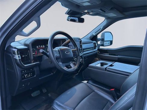 Used 2024 Ford F350 Lariat w/ Camper Package image 9