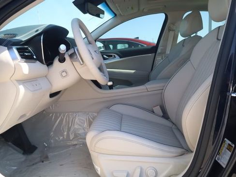 New 2026 Genesis G70 2.5T Prestige image 13