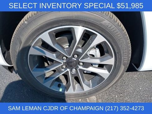 New 2025 Jeep Grand Cherokee L Overland w/ Trailer Tow Package image 17