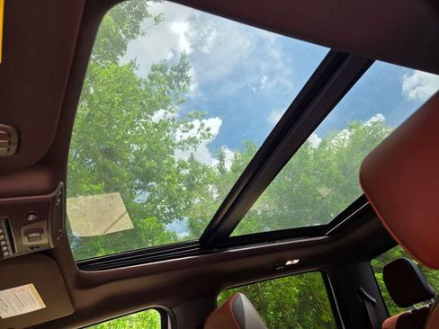 Used 2022 Ford F250 King Ranch w/ King Ranch Ultimate Package image 6