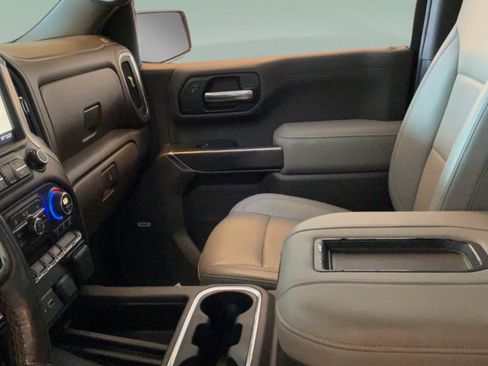 Used 2019 Chevrolet Silverado 1500 LTZ w/ LTZ Convenience Package AWD/4WD image 28