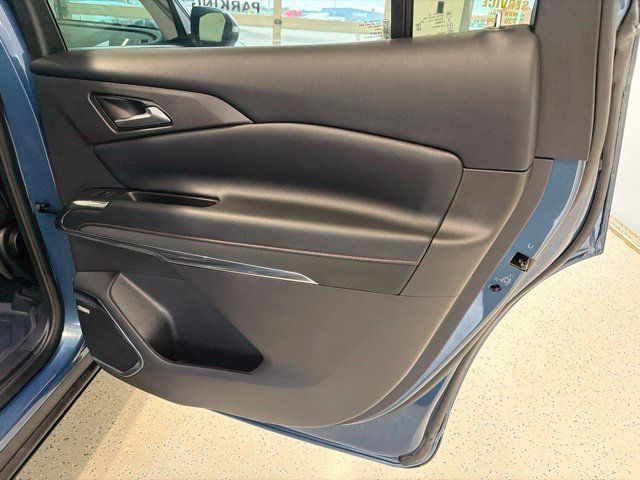 Used 2026 Chevrolet Traverse Z71 w/ Enhanced Driving Package AWD/4WD image 47
