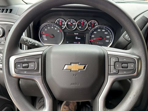 Used 2021 Chevrolet Silverado 1500 LT w/ Remote Start Package AWD/4WD image 15