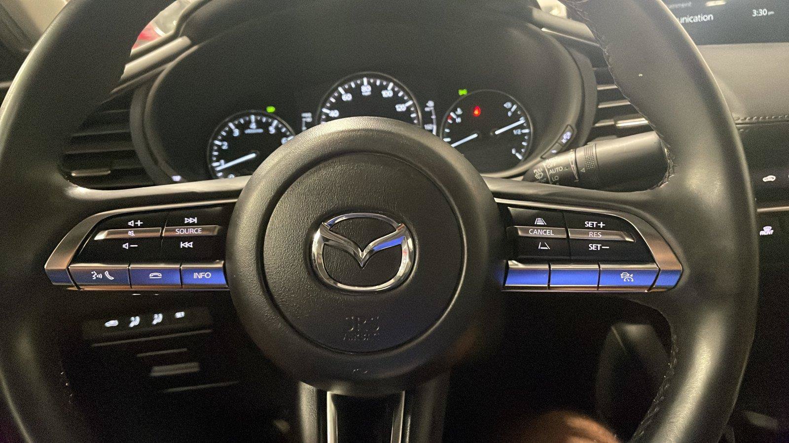 Used 2022 MAZDA MAZDA3 s FWD image 22