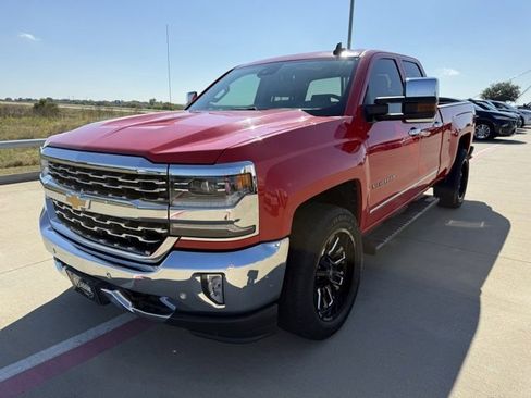 Used 2018 Chevrolet Silverado 1500 LTZ w/ LTZ Plus Package image 9