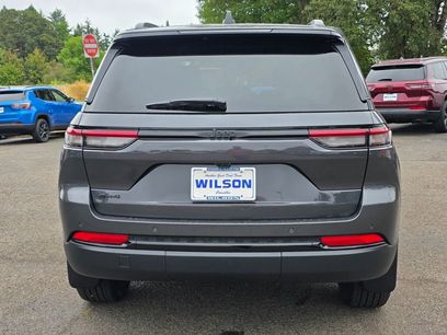 New 2025 Jeep Grand Cherokee Altitude