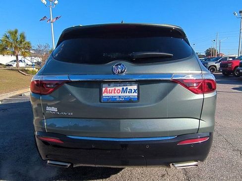 Used 2023 Buick Enclave Essence w/ Experience Buick Package image 5