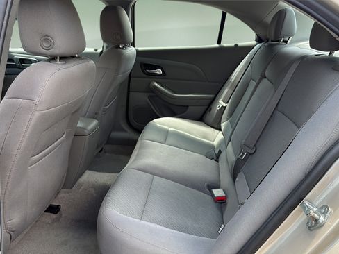 Used 2015 Chevrolet Malibu LS w/ Protection Package FWD image 14